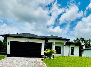 1245 Earnest St E, Lehigh Acres, FL 33974