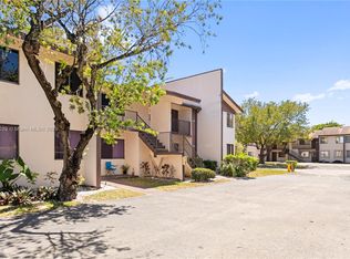 174 W Laurel Dr #1104, Margate, FL 33063