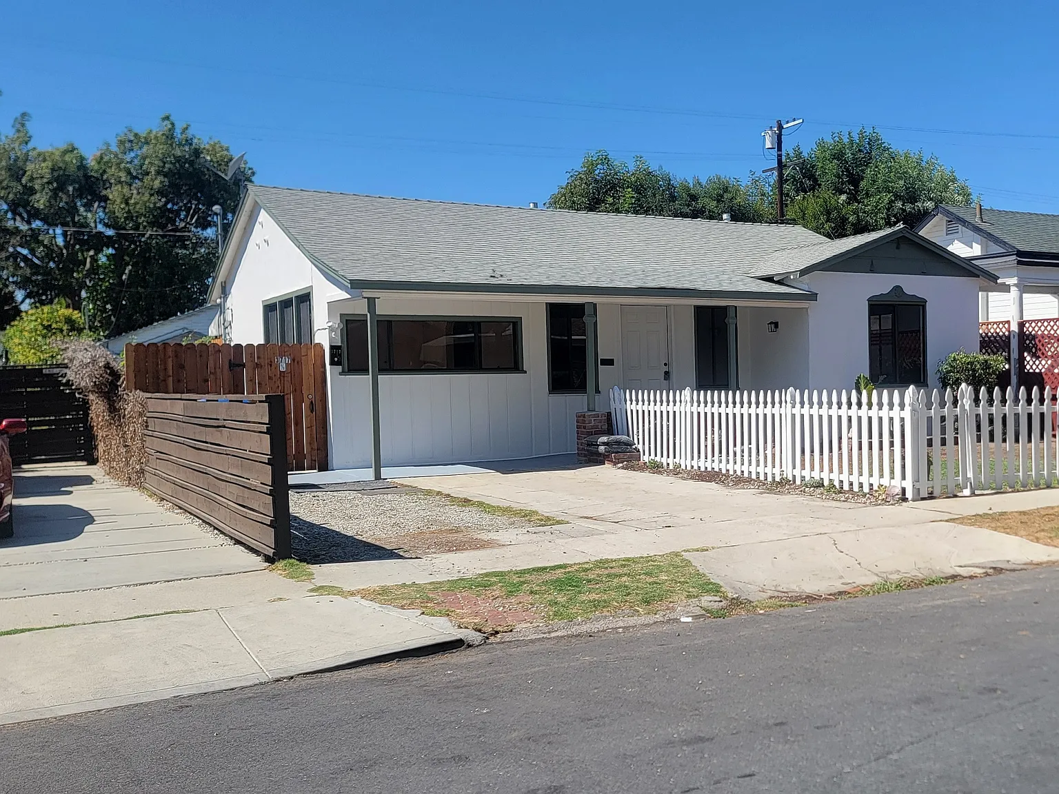 2 bed, 1284 sqft, $4,500 — Photo 1