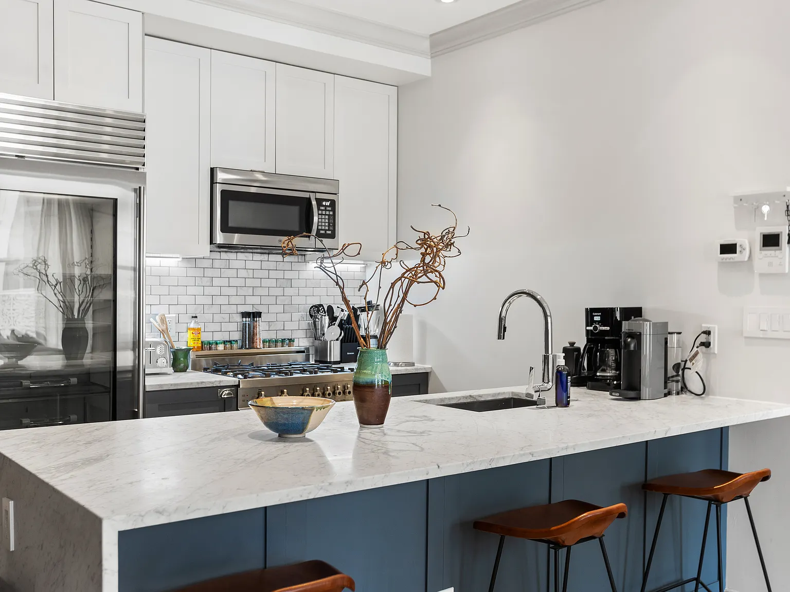 808 Lexington Avenue — Photo 3