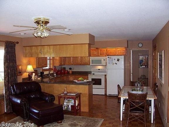 3rd image of 3209 W Highway 248