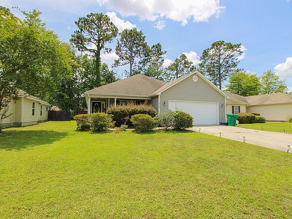 2nd image of 2720 Pineview Dr