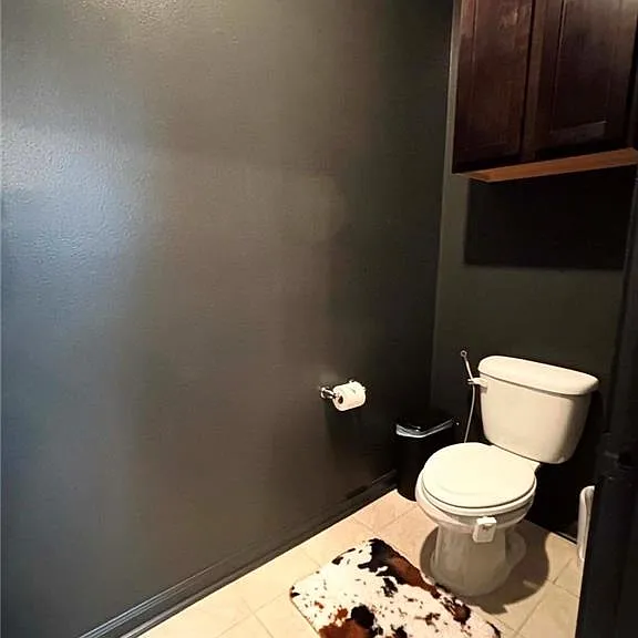 408 Lakeshore Vlg E — Photo 15