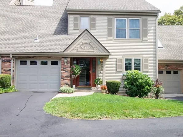 31 Benedict Crossing, Norwich, CT 06360