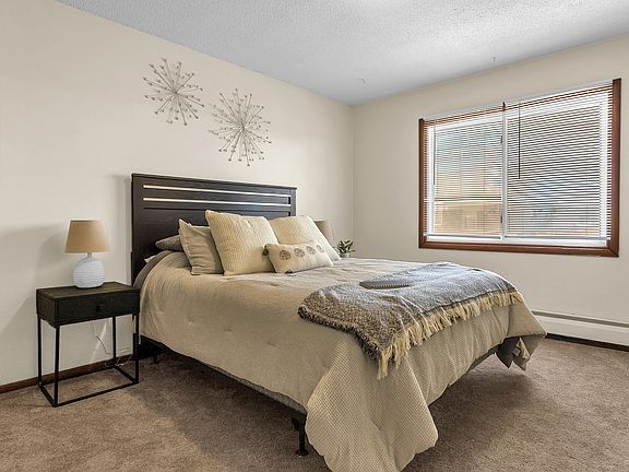 5th image of 7870 Zane Ave N #7845-314