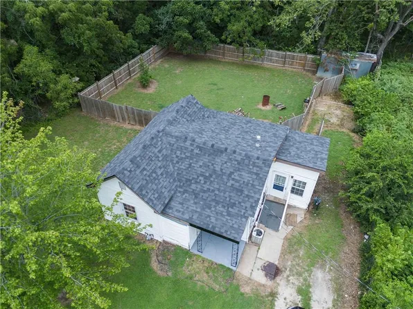 802 W Home St, Coffeyville, KS 67337