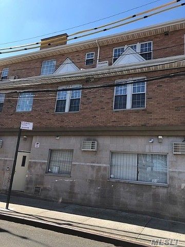 1st image of 9224 Corona Ave