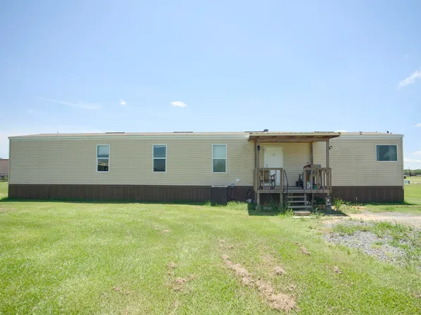 3965 Bayou Acres Dr, Bastrop, LA 71220