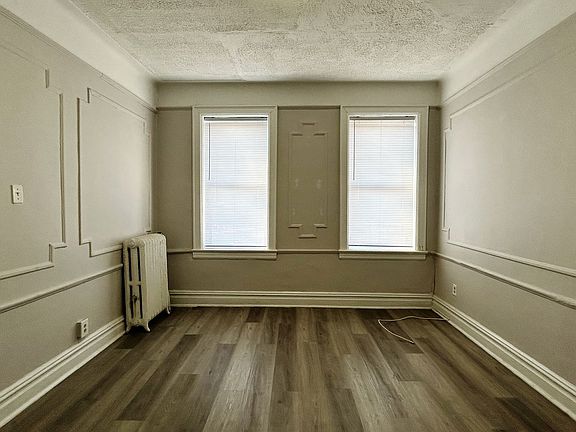 2nd image of 67 Stuyvesant Ave #43