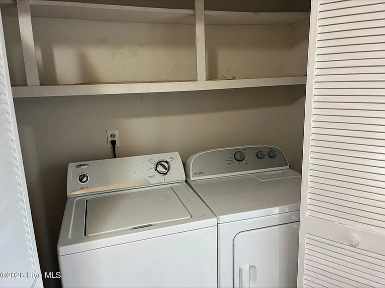 46 Upton Ct — Photo 9