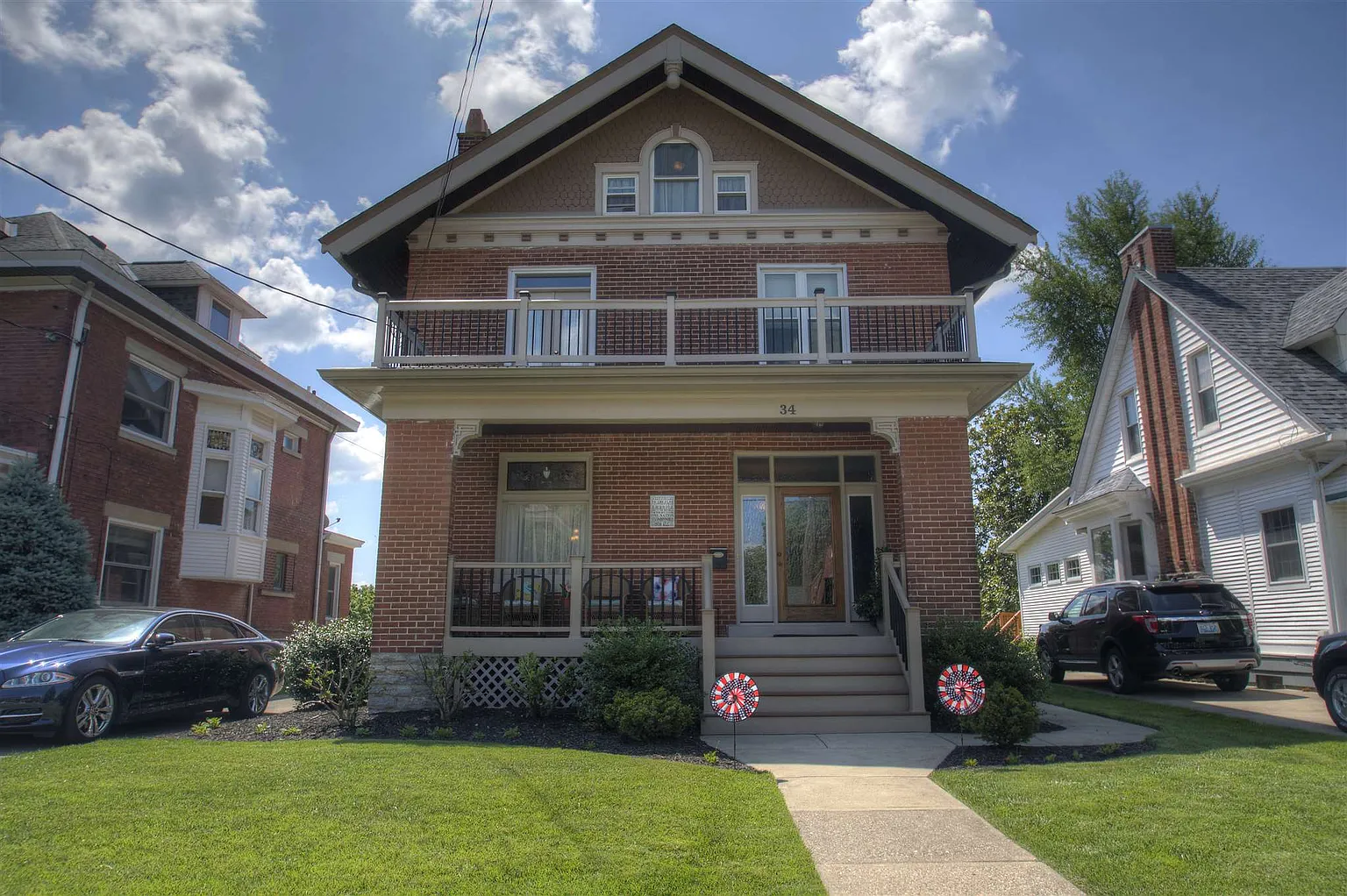 34 W Villa Pl photo 1