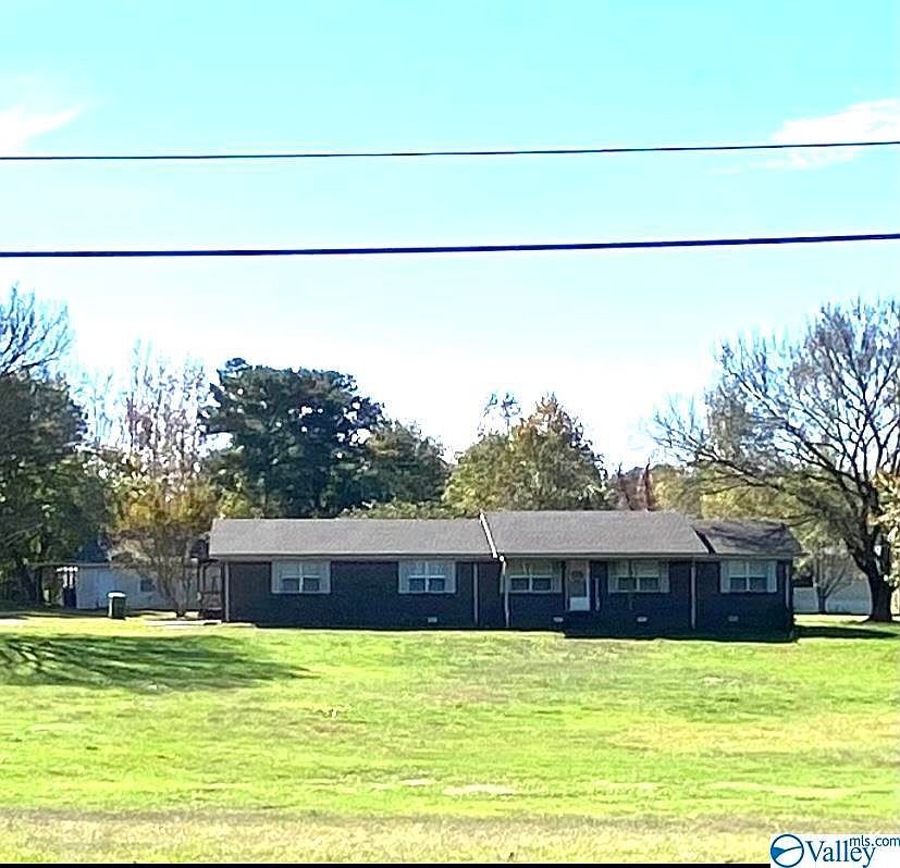 1377 Section Line Rd, Albertville, AL 35950 Zillow