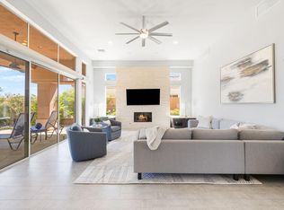 461 White Horse Trl, Palm Desert, CA 92211