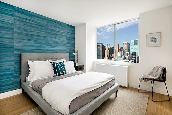 Rented by Bold New York | media 149