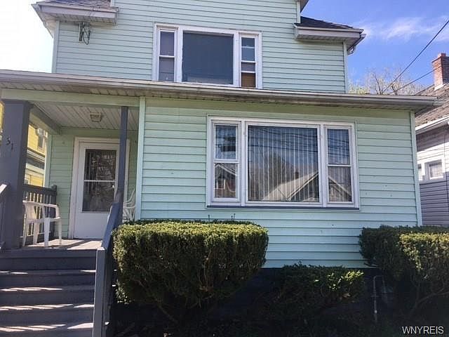 1st image of 31 Connelly Ave