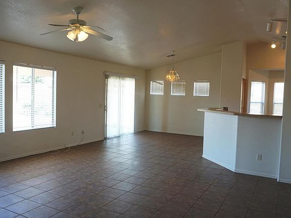 5th image of 2926 Plaza De Viola