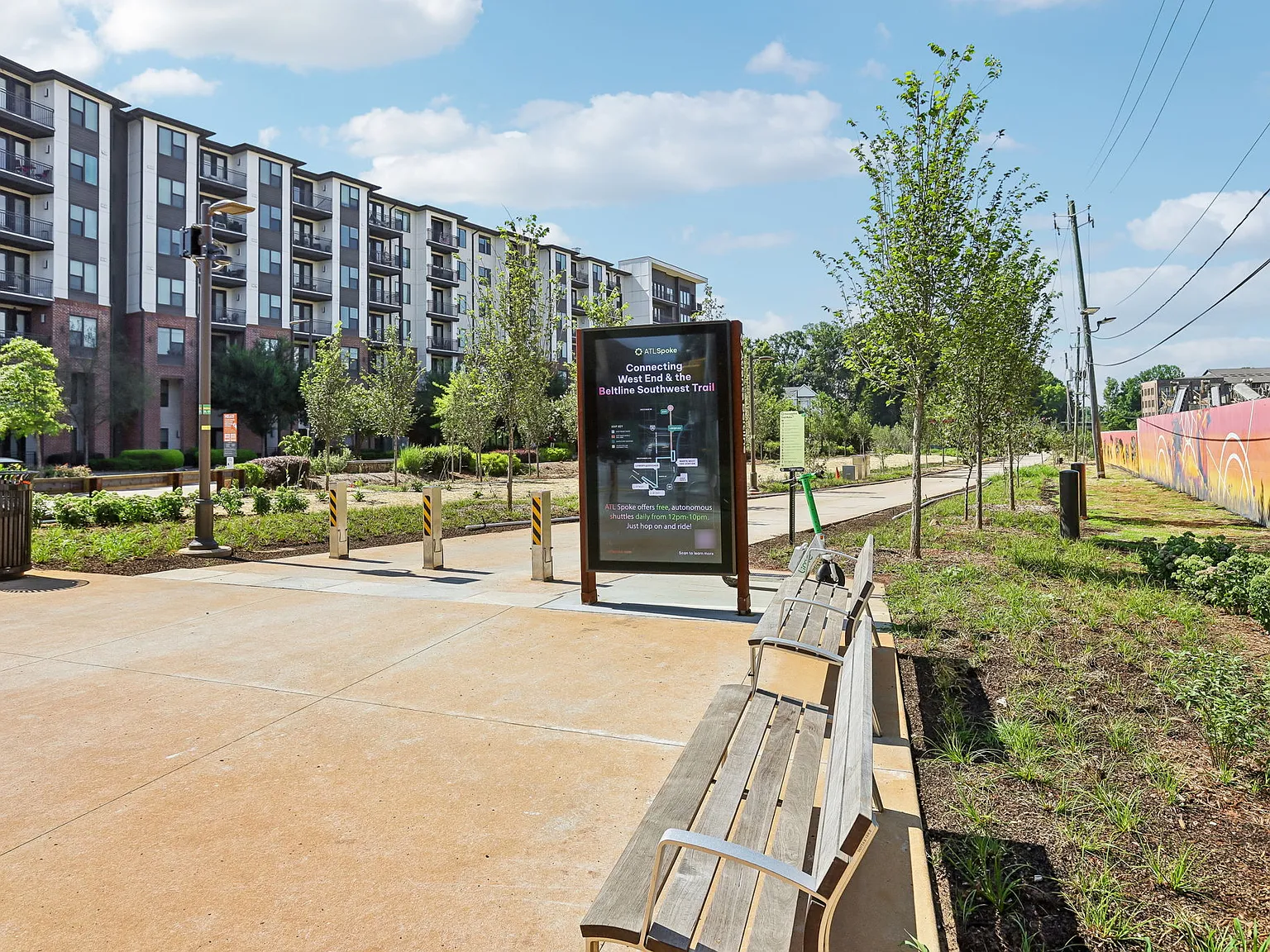 915 Glenwood Apartments on the Beltline — Photo 3