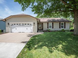 2322 Emerald Dr, Davenport, IA 52804