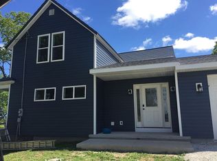 9230 Center Rd, Newton, WI 53063