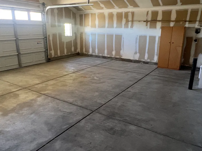 1205 Shadow Glen Ln — Photo 7