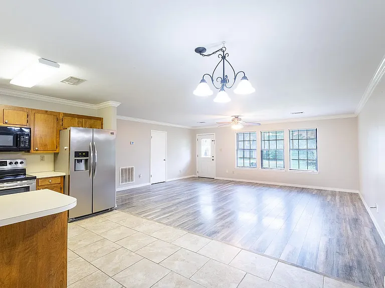 204 Bunker Hill Rd — Photo 5