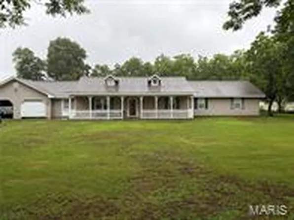 163 Cotton Belt Dr, Lilbourn, MO 63862