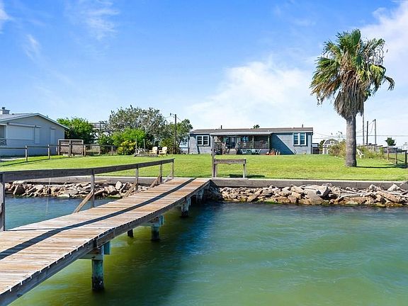 3rd image of 159 Copano Ridge Rd