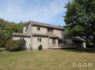 1785 Wildwood Ln, Metamora, IL 61548