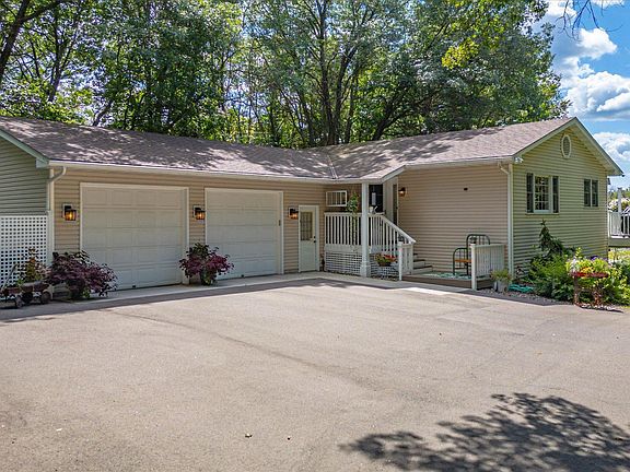 2nd image of 24140 W Fawn Rd NE