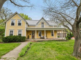 875 Water St, Prairie Du Sac, WI 53578