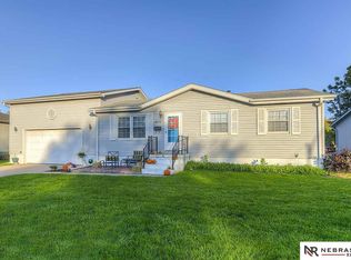 8512 C St, Omaha, NE 68124