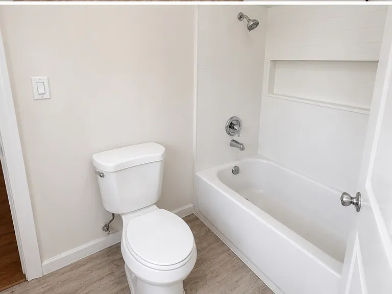 1034 Ronan Ave — Photo 1