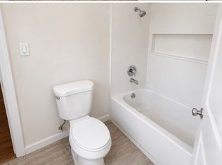 1034 Ronan Ave, Wilmington, CA 90744