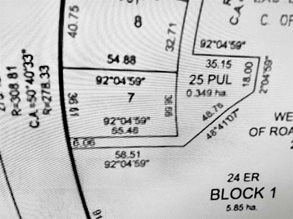 3rd image of 7 Campsite Rd