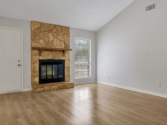 2nd image of 207 Whittington Dr