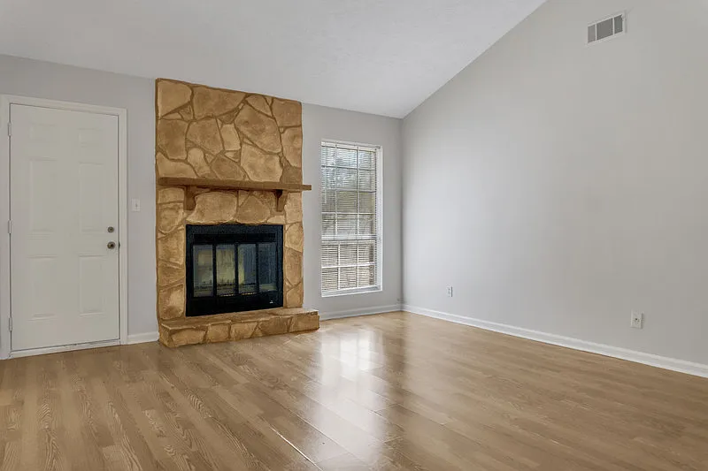 Building Photo - 207 Whittington Dr