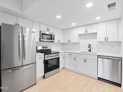 946 E Diamond Dr, Tempe, AZ, 85283