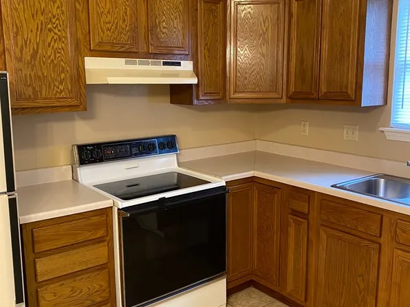 3323 N Detroit Ave, 3323 N Detroit Ave APT 1, Russellville, AR 72802
