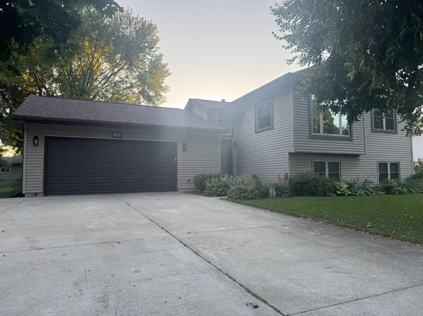 605 Cedar St, Sauk City, WI 53583