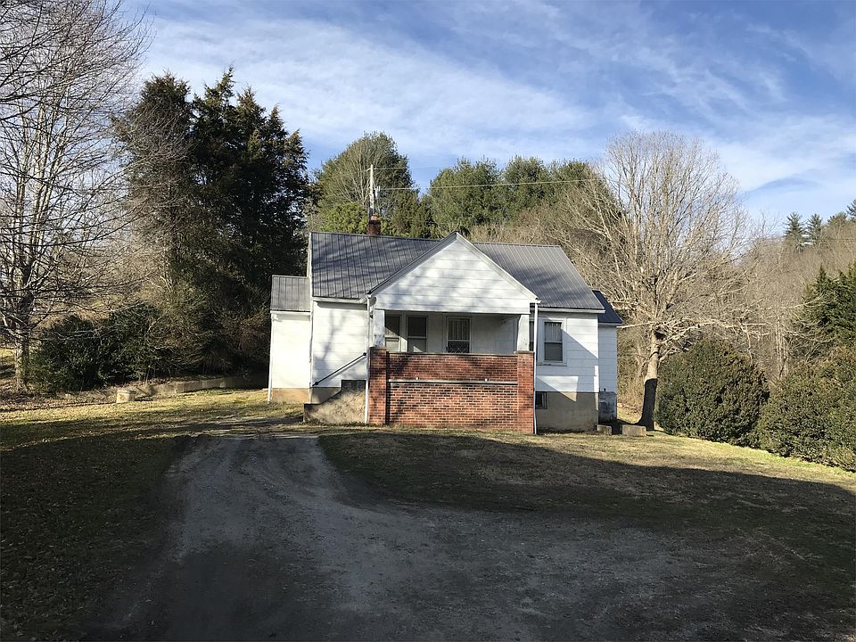 1st image of 77 Autumn Ln