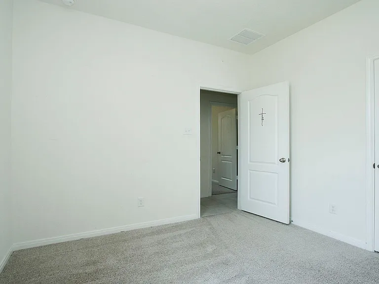 7219 Bakersfield Ct — Photo 34