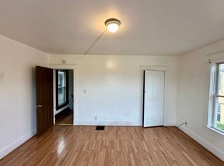 154 Elmwood St, New Castle, PA 16101