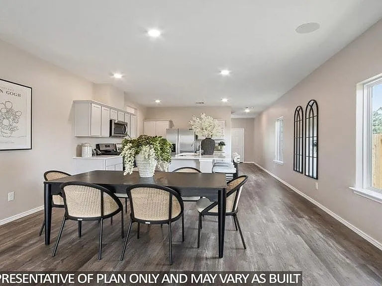 559 Belle Springs Ln — Photo 4