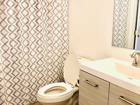 3rd image of 11501 Daryl Ave #3