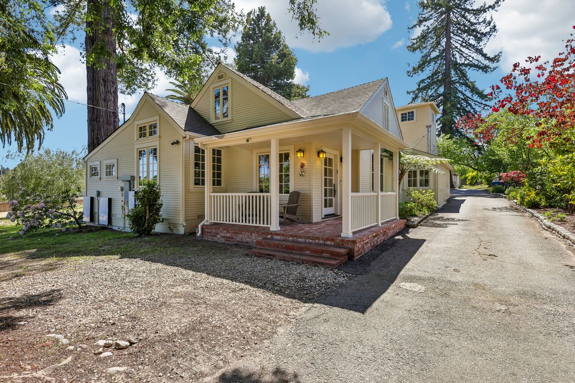 Hessel Rd-S1805-004.jpg