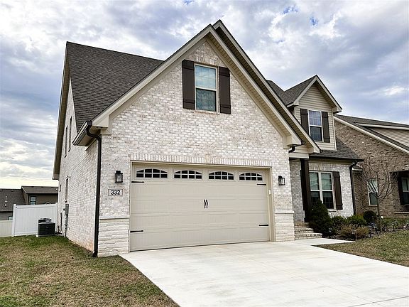 3rd image of 332 Olympia Ct