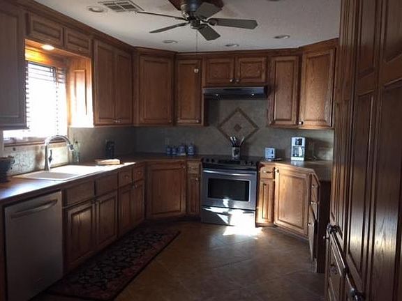 5th image of 1118 Mockingbird Ln