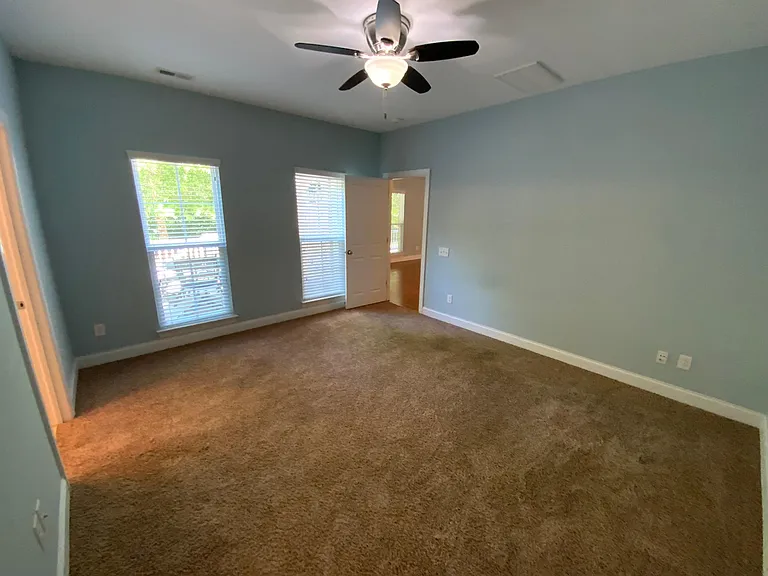 10220 Vanguard Pkwy — Photo 14