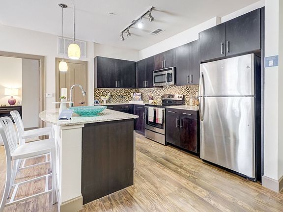 3rd image of 2829 S Lakeline Blvd #1521