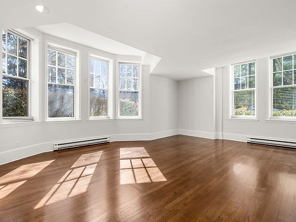 2nd image of 63 Garden Rd APT G2